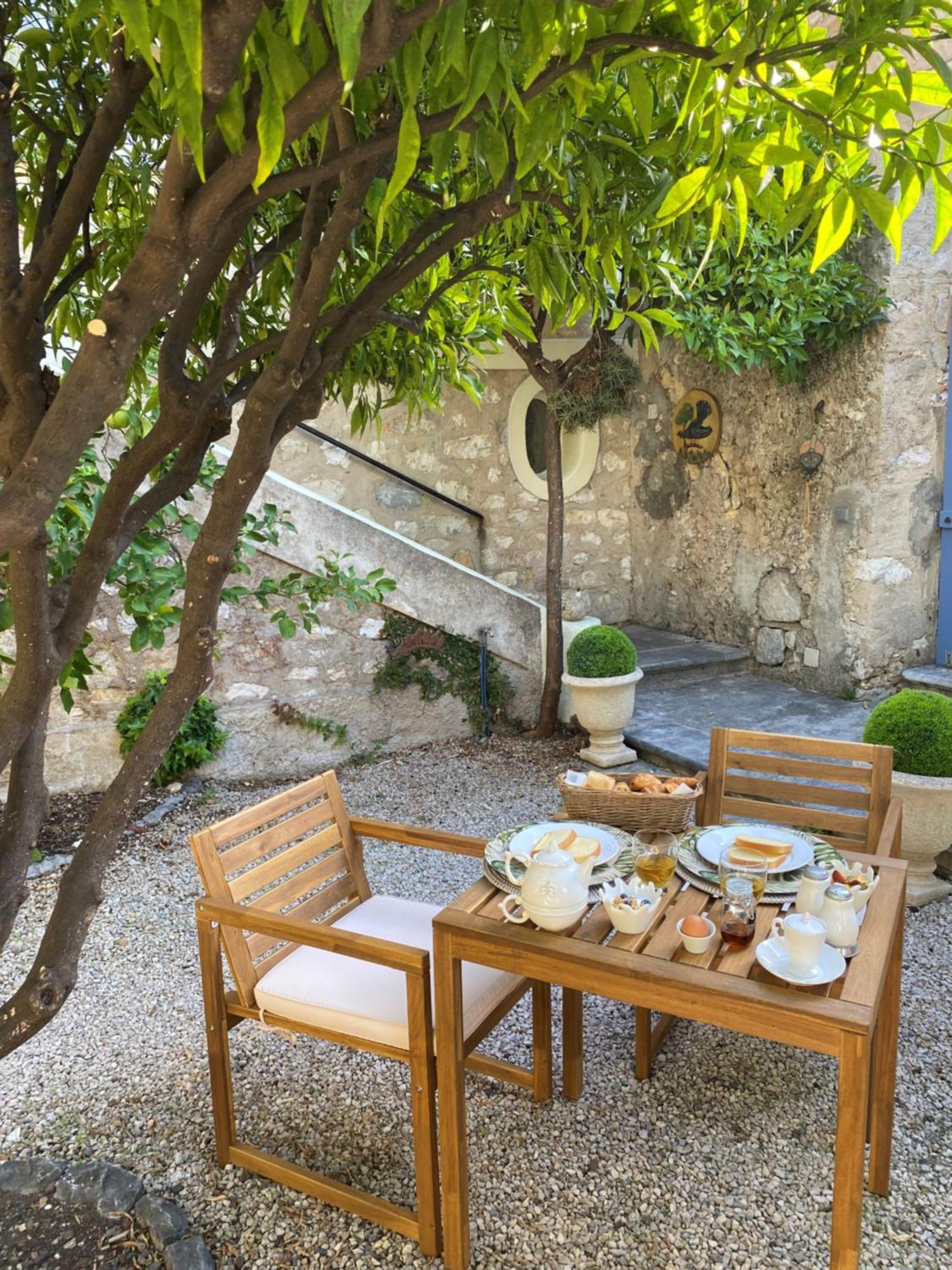 Bed and Breakfast Le Jardin D'Elma Vence Esterno foto
